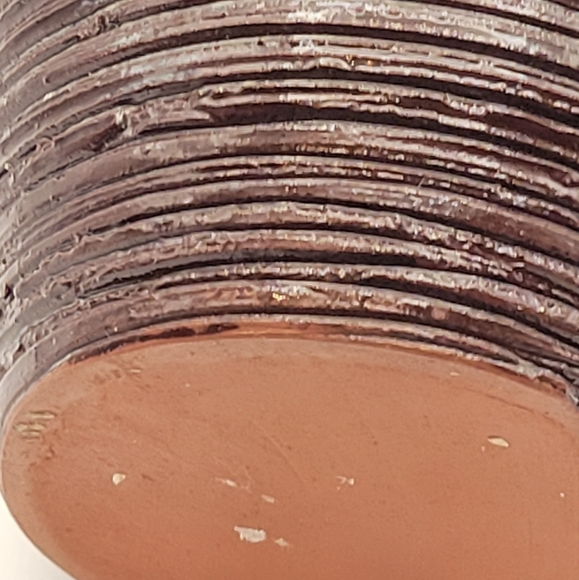 Handthrown Pottery w/ unique grooved design. Red clay, finished interior. Small. - Picture 7 of 7